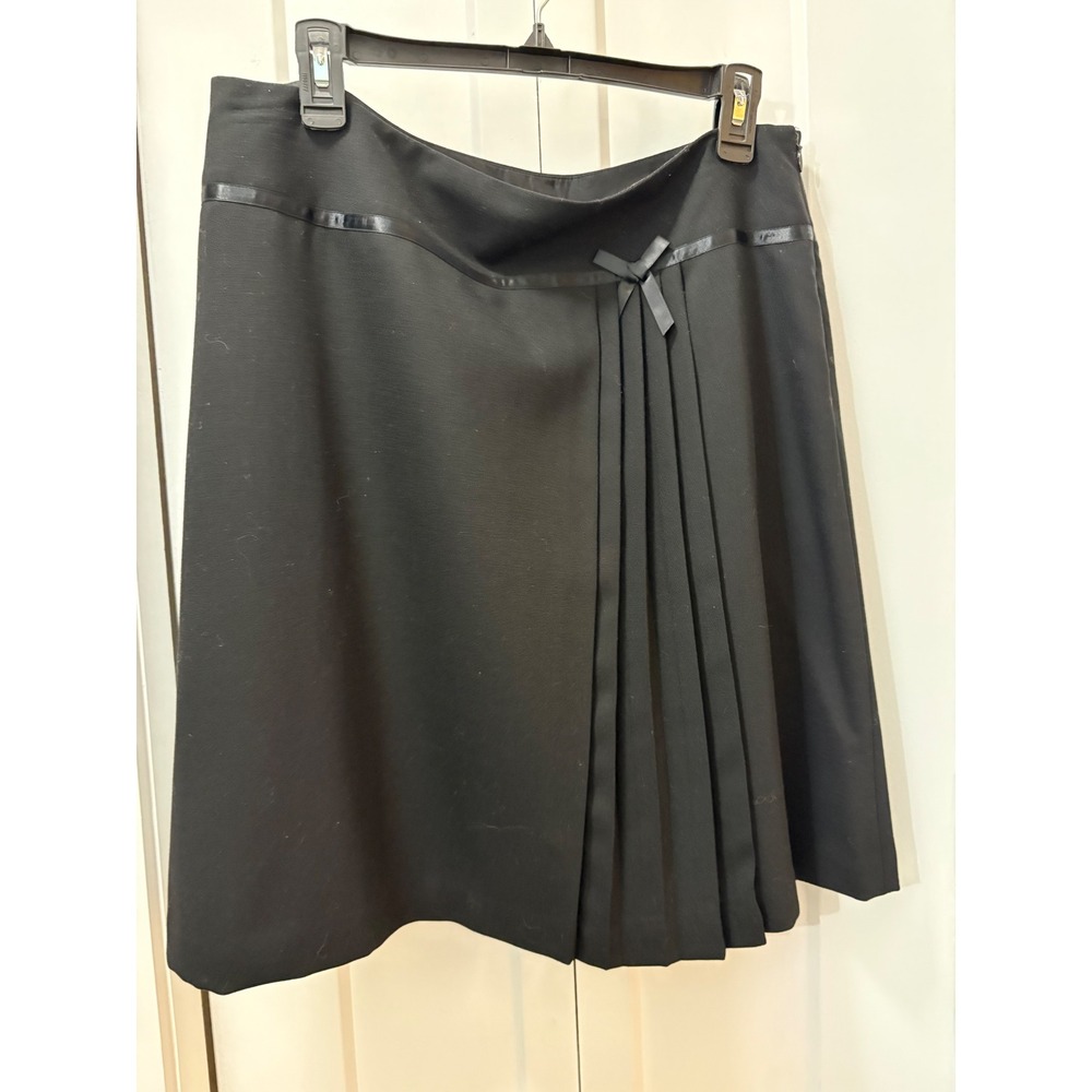 Ann Taylor Loft Black 100% Wool Pleated A-Line Skirt with Ribbon Bow Size 12